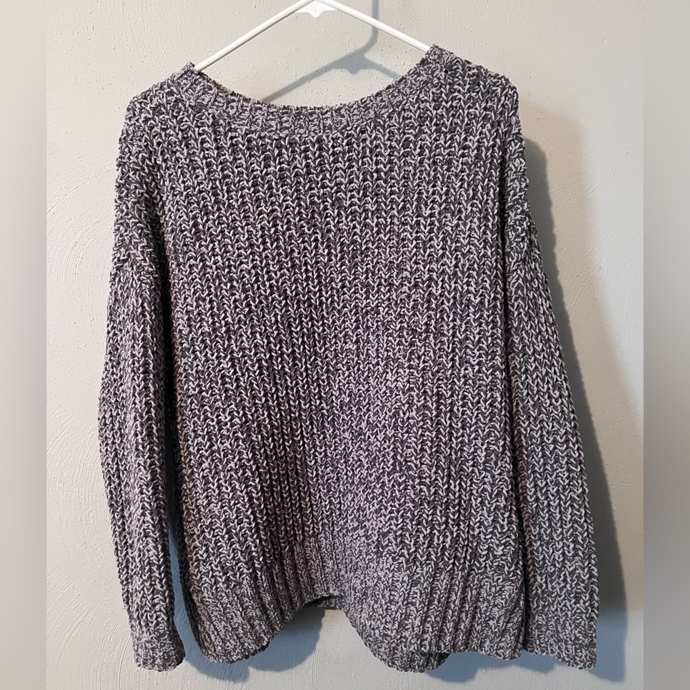 American eagle sweater